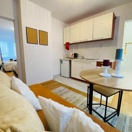 Nafaka Apartment, Old Town *