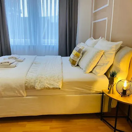 Nafaka Apartment, Old Town Appartement
