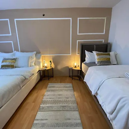 Nafaka Apartment, Old Town Appartement